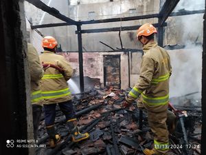 Rumah di Kalasan Terbakar, 4 Mobil Damkar Dikerahkan