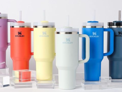 Rekomendasi Hadiah Hari Guru Rekomendasi Hadiah Hari Guru