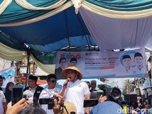 RK di Muara Angke: Gubernur Didukung Presiden, Bantuannya Bisa Dobel