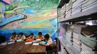 Para siswa di SDN Pondok Bahar 2, Kota Tangerang, mulai membiasakan makan bergizi jelang pelaksanaan program tersebut.