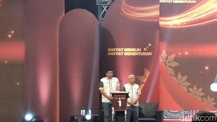 Suasana debat ketiga Pilgub Sumut di Hotel Tiara Convention Center. (M Hasbi Fauzi/detikSumut)