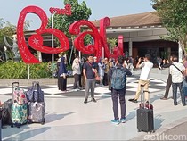 83 Penerbangan Internasional Bandara Ngurah Rai Batal Imbas Erupsi Lewotobi