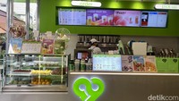 Salah satu yang terbaru, gerai T Ninety Nine yang menawarkan minuman buah-buahan segar, seperti jus, fruit tea, dan smoothie. Foto: detikcom/Riska Fitria