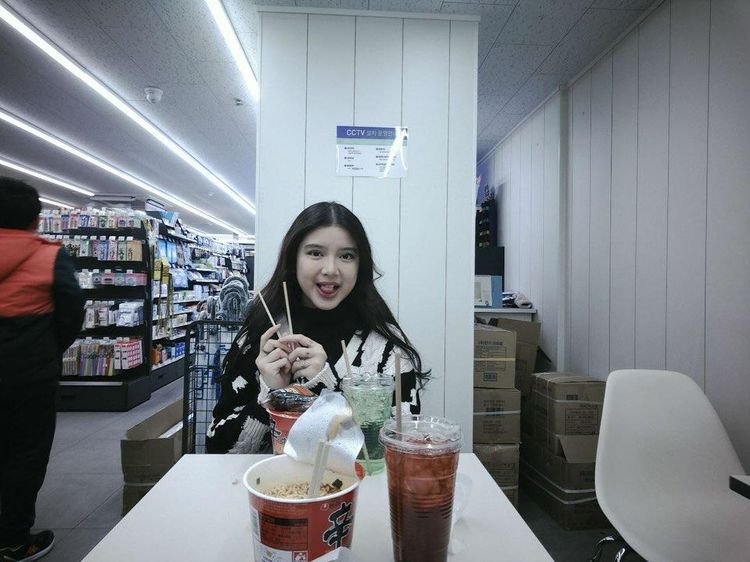 Tiara Andini Kulineran Seru di Jepang dan Korea Selatan