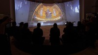 Model 3D Basilika Santo Petrus dibangun dengan memindai basilika menggunakan drone, kamera, dan laser. Algoritme AI menyusun, menguraikan, dan melengkapi data.  