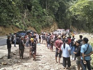 Geger Mayat Wanita di Luwu Timur Ditemukan di Pinggir Jalan, Polisi Selidiki