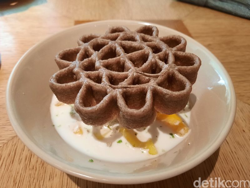 Young Restaurant di Jl. Wijaya II, Jakarta Selatan.
