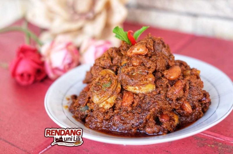 Bisa Dibeli Online! 5 Rendang Kemasan yang Terkenal Lezat