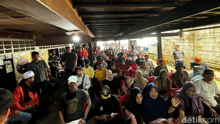 Cagub Sulsel nomor urut 1, Danny Pomanto kampanye di Kecamatan Segeri, Kabupaten Pangkep.
