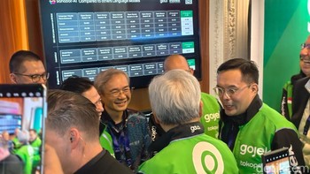 Dalam acara Indonesia AI Day ini, dia memang dipandu oleh President Director dan CEO GoTo Group Patrick Walujo, yang membawahi Gojek. Foto: Adi Fida Rahman/detikinet