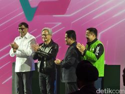 Gaya Bos Nvidia Jensen Huang di Jakarta, Tampil Keren Berjaket Kulit