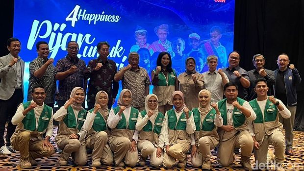 CT Arsa Foundation memberangkatkan 10 relawan guru muda ke pelosok negeri. (Rifka Amalia/detikcom)