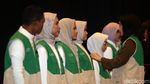 Momen CT Arsa Foundation Berangkatkan 10 Guru Muda ke Pelosok Negeri