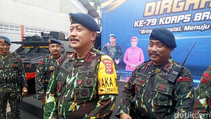Dansat Brimob Polda Jabar Kombes Pol Donyar Kusumadji