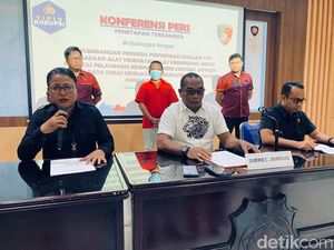 Eks Plt Kadinkes Buru Ismail Jadi Tersangka Baru Korupsi Alkes Rp 2,8 M