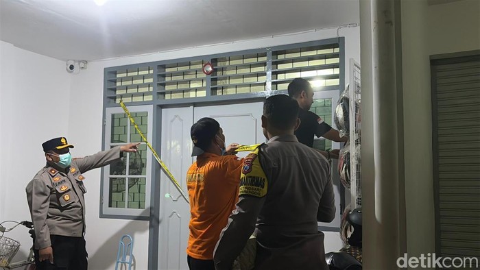 dua Orang Warga Surabaya Jadi Korban Pembacokan Keluarga Hingga Meninggal Dunia