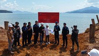 Temuan ini, berdasarkan investigasi berbasis Intelijen Kelautan (Marine Intelligence) yang dilakukan oleh Polisi Khusus Pengelolaan Wilayah Pesisir dan Pulau-Pulau Kecil (Polsus PWP3K) Pangkalan PSDKP Bitung.  