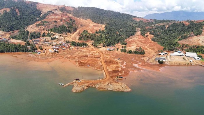 Dua Perusahaan Tambang Ilegal Disegel KKP Kementerian Kelautan dan Perikanan (KKP) menghentikan kegiatan dua perusahaan tambang di Morowali Utara. Hal itu karena terdapat pelanggaran pemanfaatan ruang laut.
