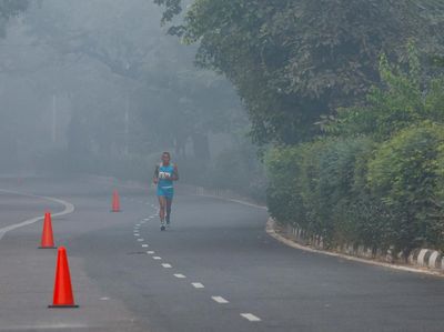 Duh! Lomba Marathon Digelar Saat Polusi Udara Parah di New Delhi