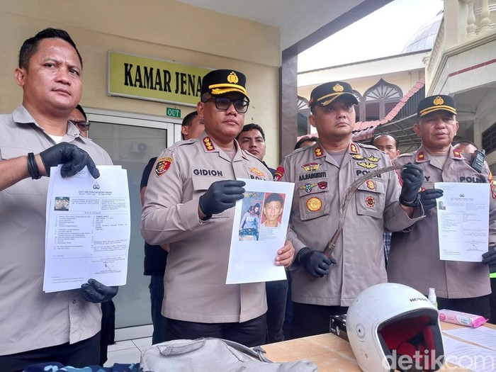 Kapolrestabes Medan Kombes Gidion saat konferensi pers, Kamis (14/11/2024).