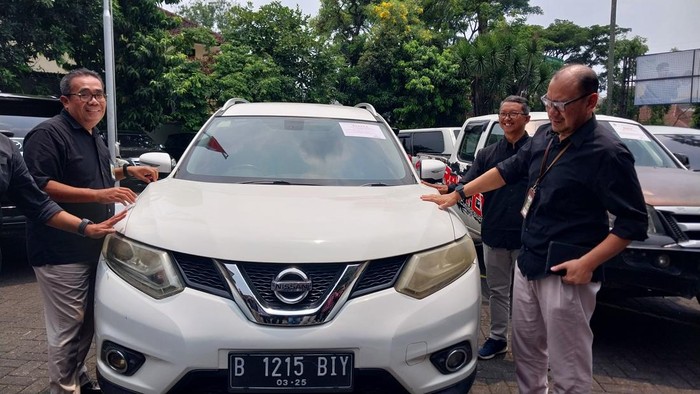Kemenkeu Jatim lelang barang sitaan