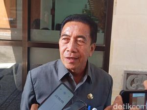DLH Karangasem Tambah Truk Pengangkut Sampah Saat Galungan