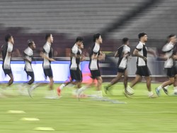 Latihan resmi tersebut merupakan persiapan Timnas Indonesia melawan Timnas Jepang dalam laga Grup C Babak Ketiga Kualifikasi Piala Dunia 2026 pada Jumat (15/11).  
