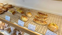 Roti anpan bervariasi dalam ukuran, bentuk, dan warna. Dibanderol sekitar 190 yen (Rp 19 ribu) sampai 200 yen (Rp 20 ribuan). Foto: soranews24.com / Krista Rogers