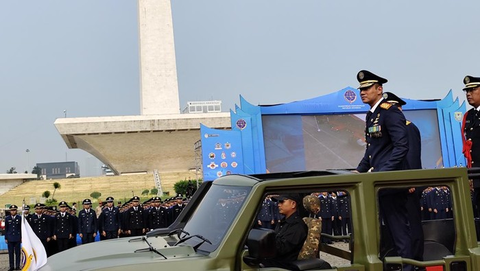 Menko AHY di Monas