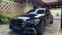 Kendaraan spesial ini akan tersedia untuk publik dalam edisi terbatas dan dipasarkan melalui jaringan dealer resmi Mercedes-Benz di Indonesia. Mobil ini juga akan ditampilkan pada acara Gaikindo Jakarta Autoweek (GJAW) mulai 22 November hingga 1 Desember, yang bertempat di ICE-BSD City. Foto: Luthfi Anshori/detikOto