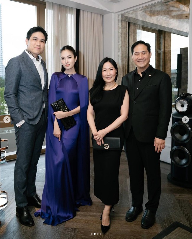 Setahun menyandang status sebagai istri, Nong Poy menjalani kehidupan bak sosialita. Pada akun media sosialnya, pemenang kontes kecantikan transgender Miss International Queen 2004 itu kerap memperlihatkan momen dirinya menghadiri event high end seperti peluncuran produk terbaru Dolce & Gabbana dan BMW. Foto: Dok. Instagram poydtreechada