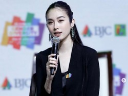 8 Foto Nong Poy Transgender Tercantik Dulu Kontroversial Kini bak Sosialita