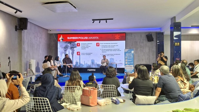 Pramono dalam diskusi di Tebet (Taufiq/detikcom)