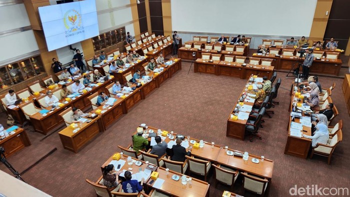 Rapat Dewan Ketahanan Nasional RI bersama Komisi I DPR, Kamis (14/11/2024). (Adrial Akbar/detikcom).