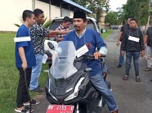 Naik Motor Dinas, Kades di Asahan Tabrak Warganya hingga Patah Kaki