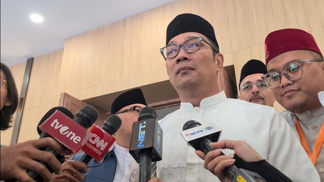 Makin Panas RK vs Lisa Mariana: Saling Gugat, Saling Tuduh Halusinasi