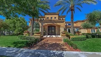 Mike Tyson diketahui telah menempati rumah di Nevada senilai US$2,5 juta atau saat ini setara dengan Rp 39 miliar (Kurs Rp 15.863) sejak 2015. Foto: Luxury Homes of Las Vegas via New York Post