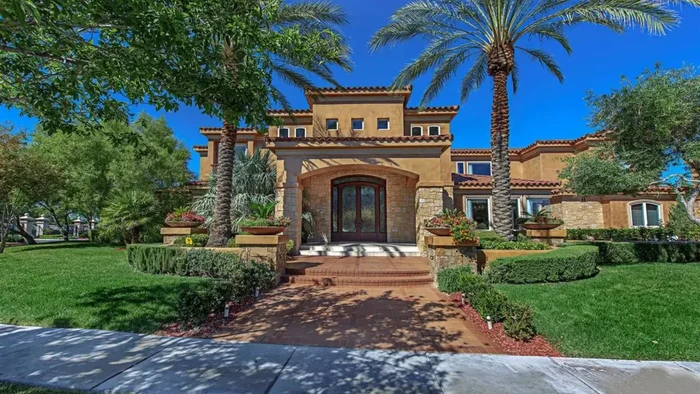 Rumah Mike Tyson/Luxury Homes of Las Vegas via New York Post Rumah Mike Tyson.