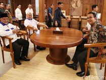 Santai! Begini Suasana Pertemuan Anies Baswedan dan Syaikhu-Ilham Habibie