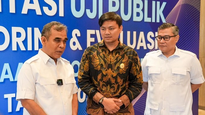 Sekjen Partai Gerindra Ahmad Muzani menghadiri presentasi uji publik monitoring dan evaluasi yang digelar oleh Komisi Informasi Pusat (KIP) di Kemayoran, Jakarta Pusat,