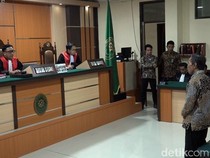 Video: Kades Sugihwaras Divonis 2 Bulan Bui di Kasus Tindak Pidana Pilkada