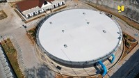 Selanjutnya juga dikerjakan 4 segmen unit distribusi yakni pembangunan Jaringan Distribusi Umum (JDU) Segmen 1 dan Reservoir Distribusi untuk melayani 8.000 Sambungan Rumah (SR) di 2 kecamatan Kabupaten Wonogiri. Kemudian JDU Segmen 2 dan Reservoir Distribusi dengan manfaat 4.000 SR untuk 2 kecamatan di Kabupaten Wonogiri.