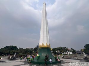 Tugu Pahlawan, Monumen Mengenang Heroiknya Pertempuran 10 November 1945