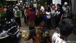 Warga Berdesakan untuk Lapor Mas Wapres