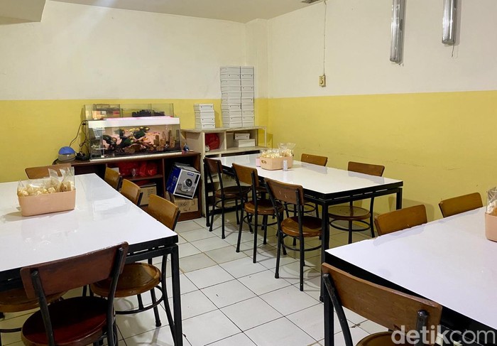 Ada Tahu Tauco dan Ayam Goreng Kampung Enak di RM Padang Tertua di Jakarta Ada Tahu Tauco dan Ayam Goreng Kampung Enak di RM Padang Tertua di Jakarta