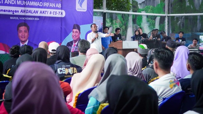Cagub Sulsel nomor urut 2, Andi Sudirman Sulaiman menghadiri acara temu relawan di Maros.