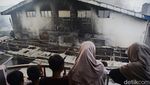 Gudang Wallpaper di Muara Baru Jakarta Utara Terbakar