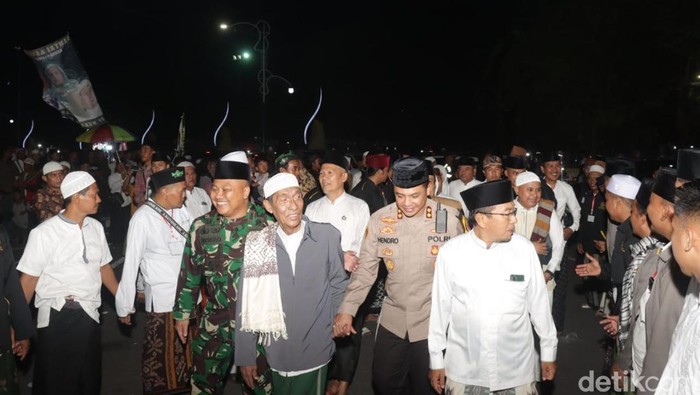 Kapolres Sampang AKBP Hendro