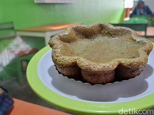 Berburu Kuliner di Kedai Kopi Khas Melayu Pekanbaru, Bisa Cicipi Kue Kemojo
