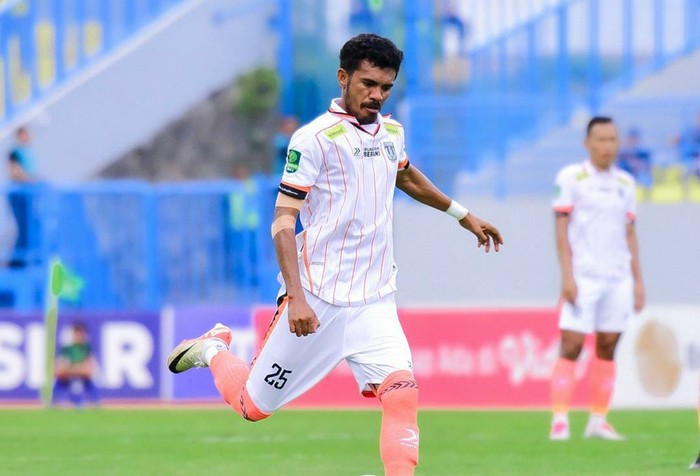 Laga Gresik United vs Persibo Bojonegoro